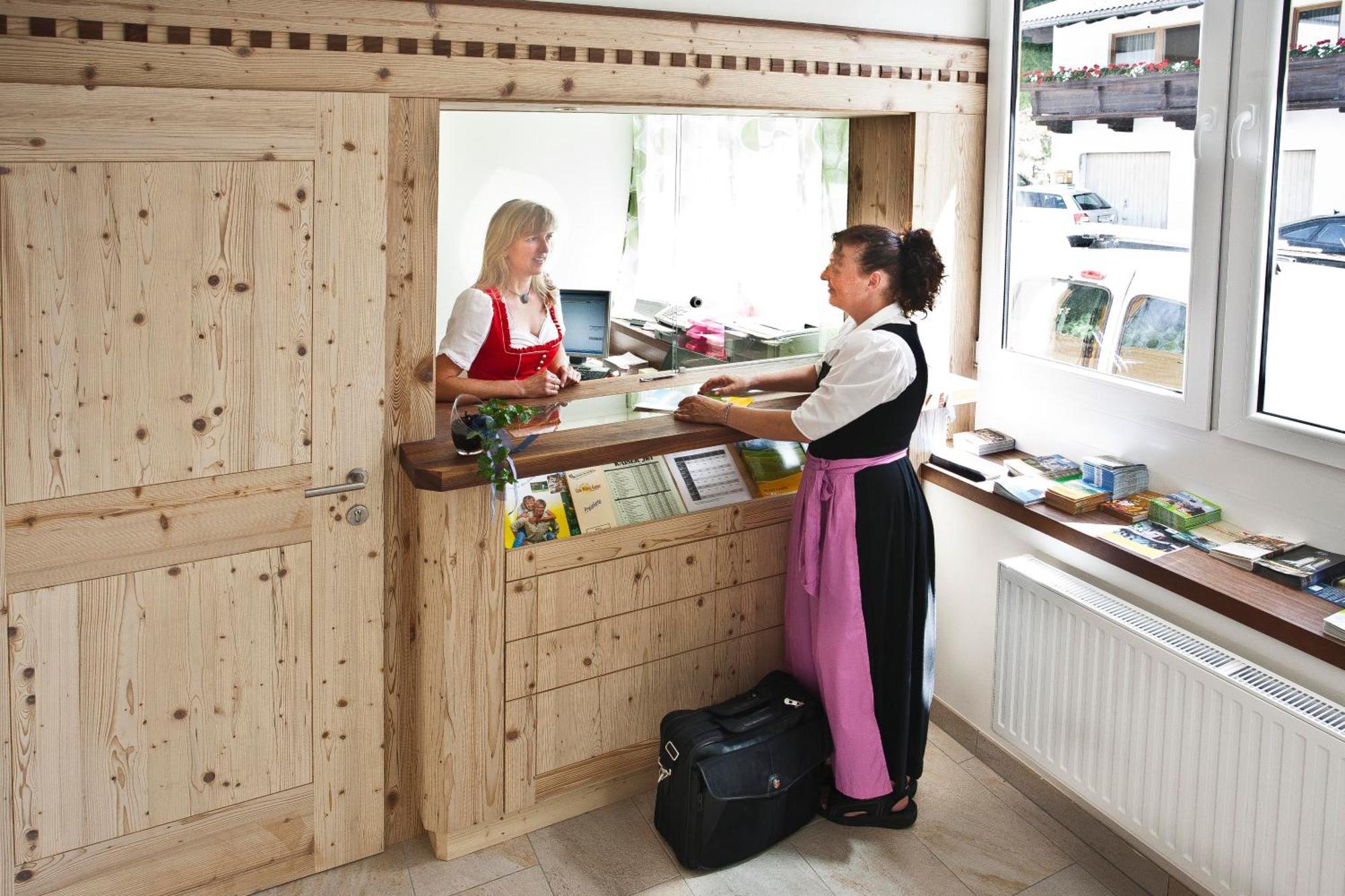 Gasthof Zum Wilden Kaiser 쉐파우암윌던카이저 외부 사진